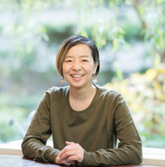 審査委員 金野 千恵