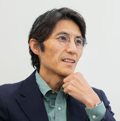 審査委員 林 秀紀